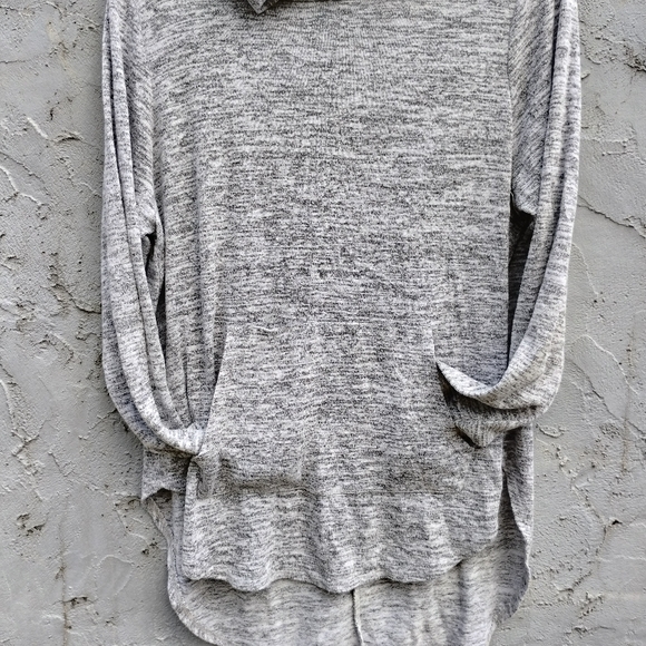 PHILOSOPHY HOODED PULLOVER.  SZ LG - Picture 9 of 11